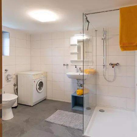 Liebevoll Sanierte In Einem Alten Bregenzerwaelderhaus Lejlighed Brittenberg